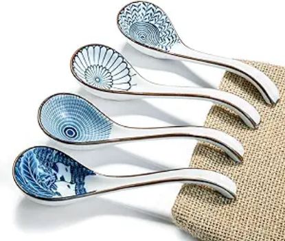 图片 1DAHO GOMSU Asian Ceramic Soup Spoon, with Long Handle Easy to Hold, Non-slip Bottom, for Japanese Ramen, Chinese Wonton, Dumplings, Pho, Noodle Soup Spoons, Set of 4 (V86)